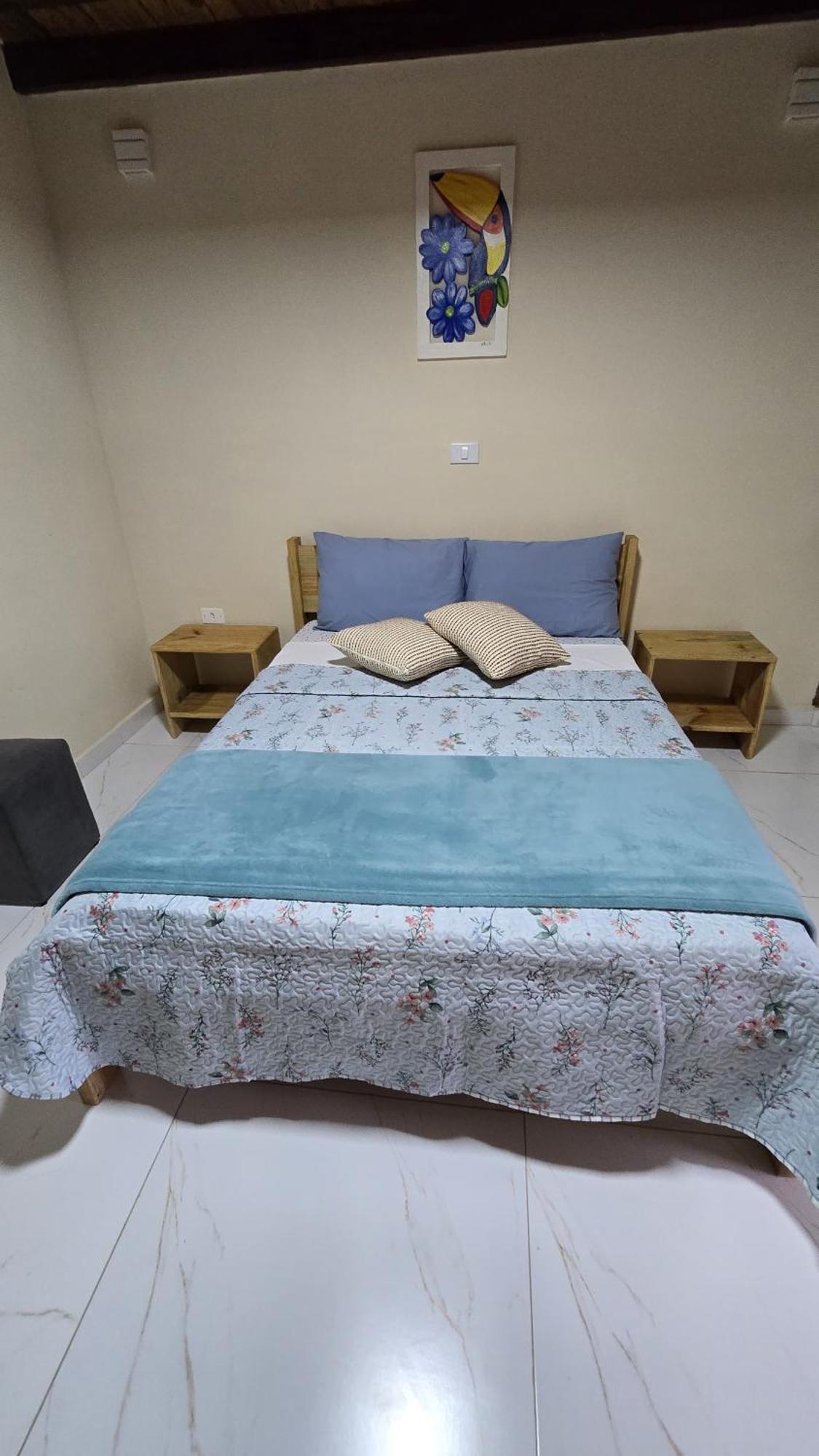 Pousada Dona Carmem Ubatuba Quarto foto