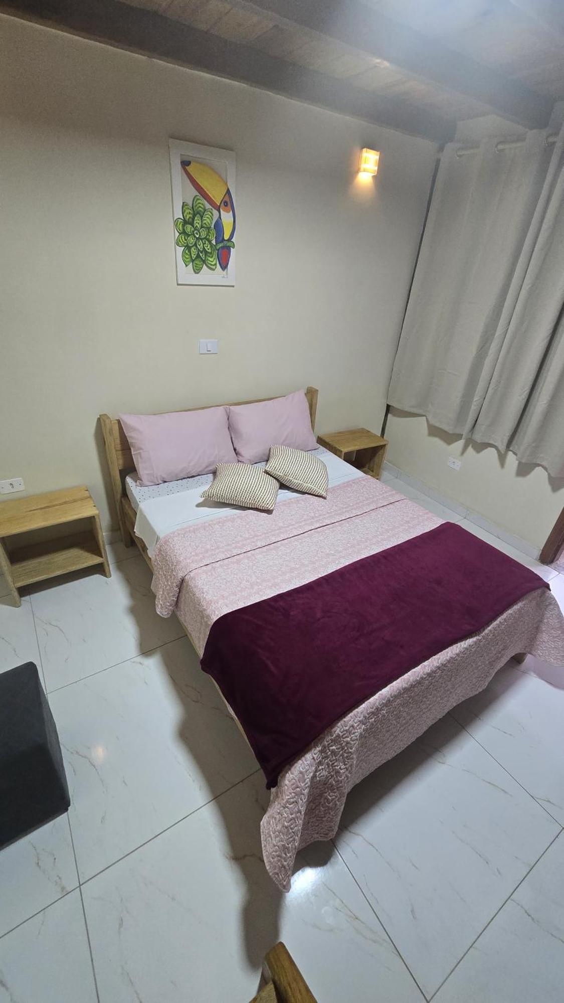 Pousada Dona Carmem Ubatuba Quarto foto